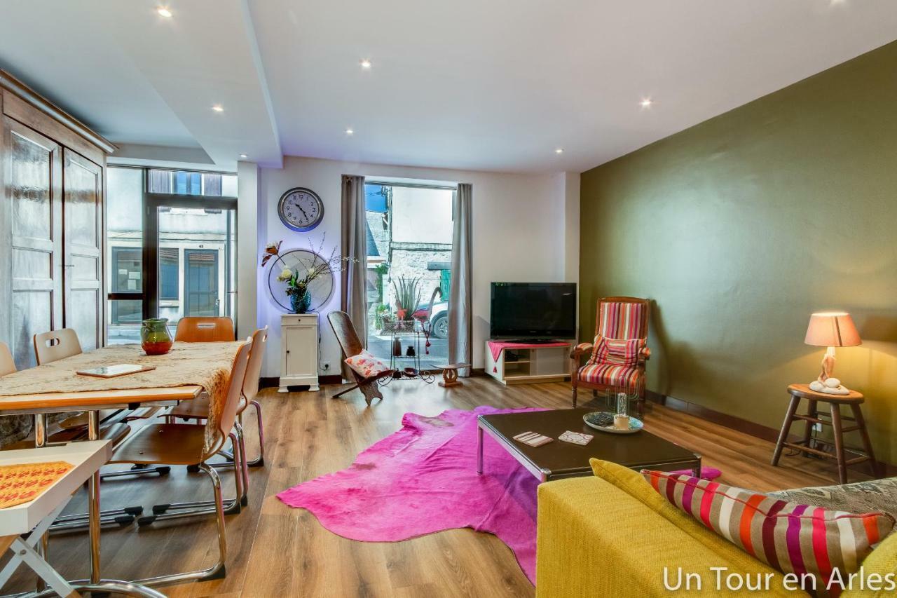 Un Tour En Arles Apartamento Exterior foto